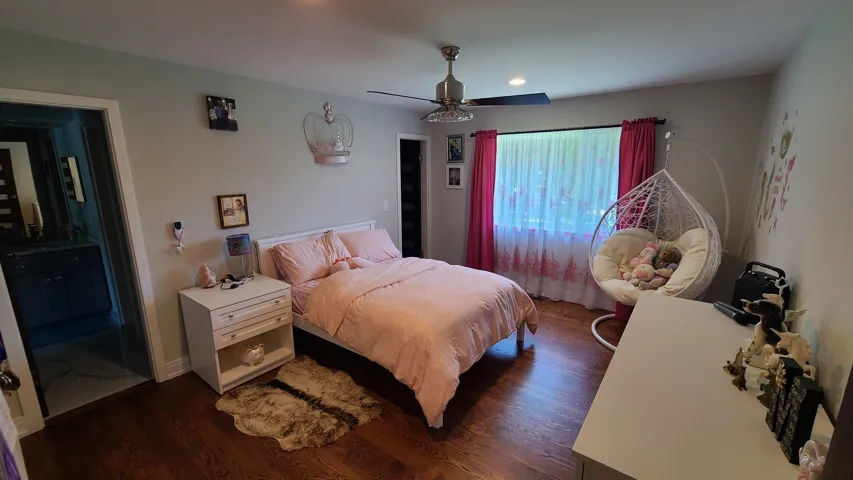 780