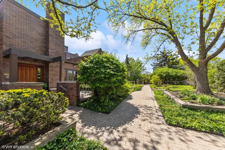 780