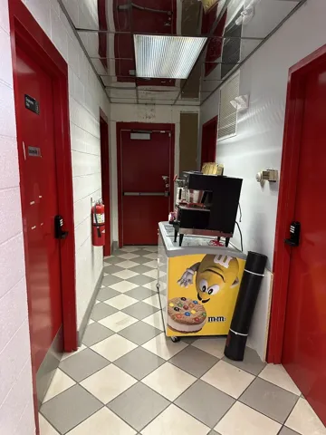 780