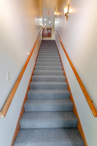 780