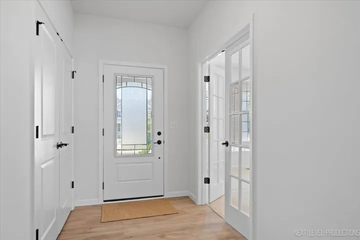 780