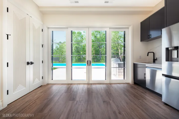 780