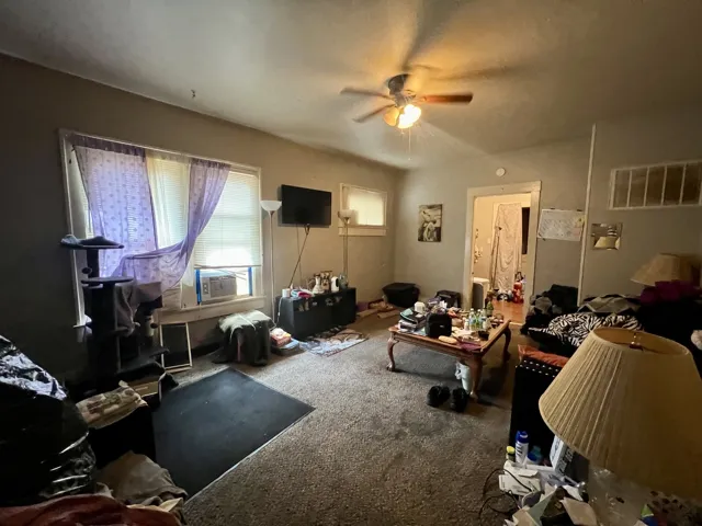 780