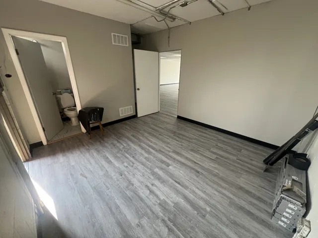 780