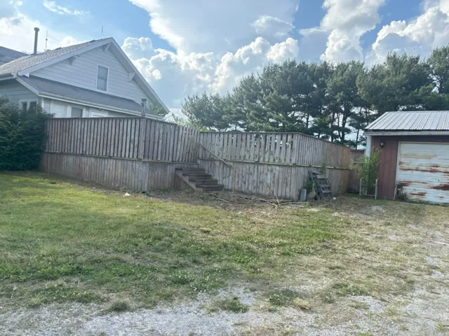780