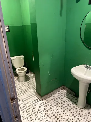 780