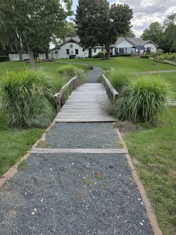 780