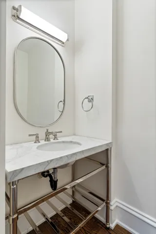 780