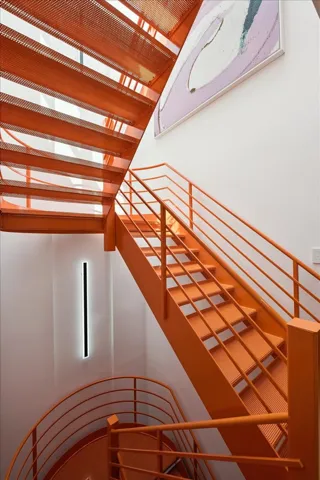 780