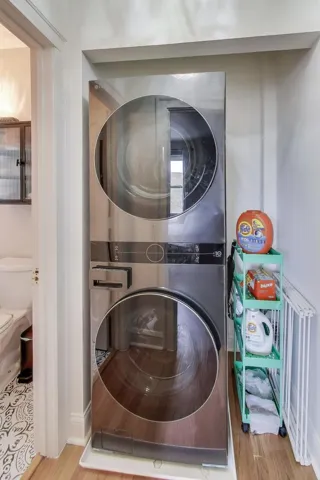 780