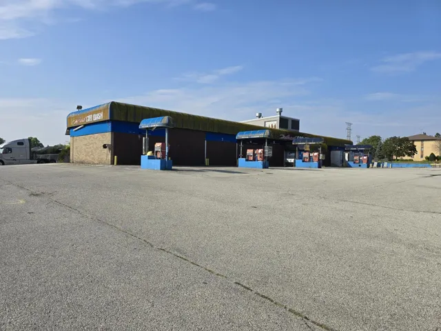 780
