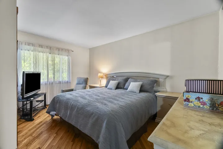 780