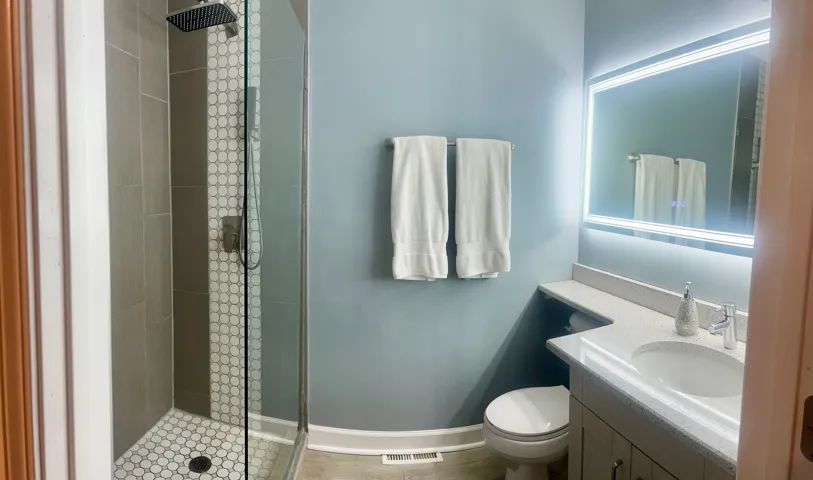 780