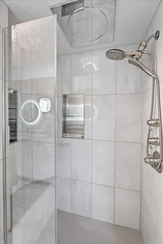 780