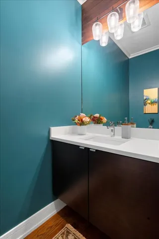 780