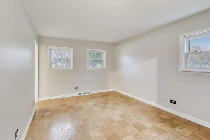 780