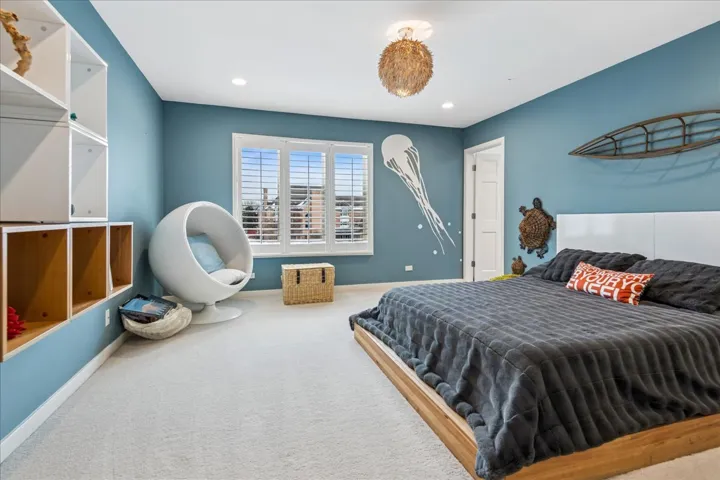 780