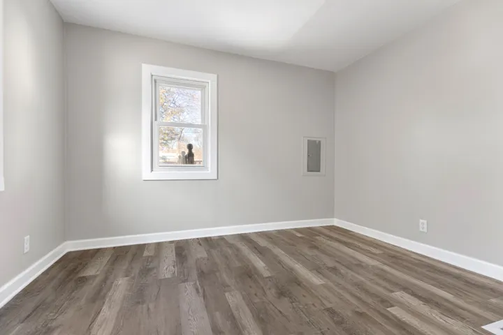 780