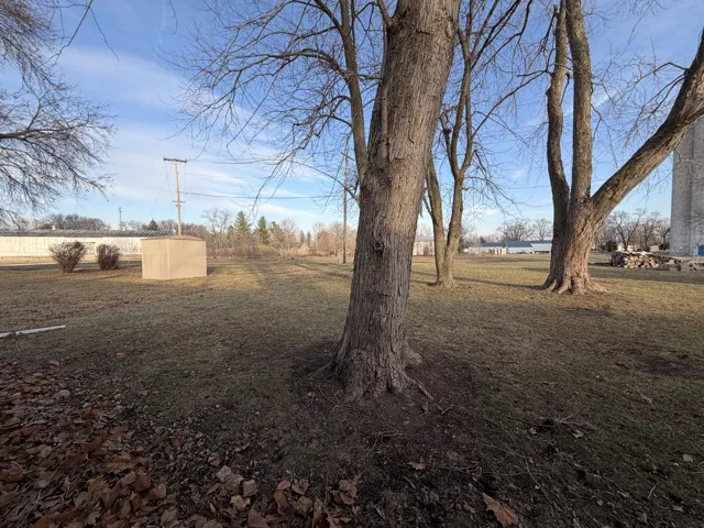 780