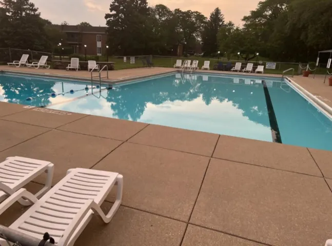 780