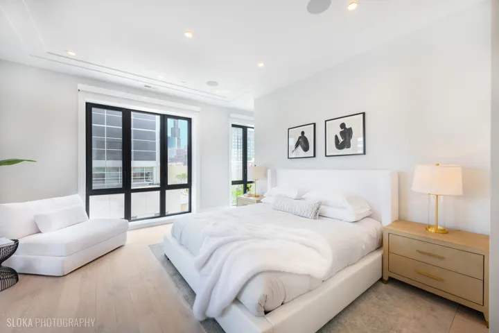 780