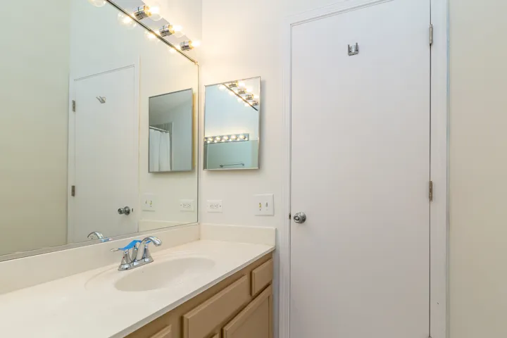 780