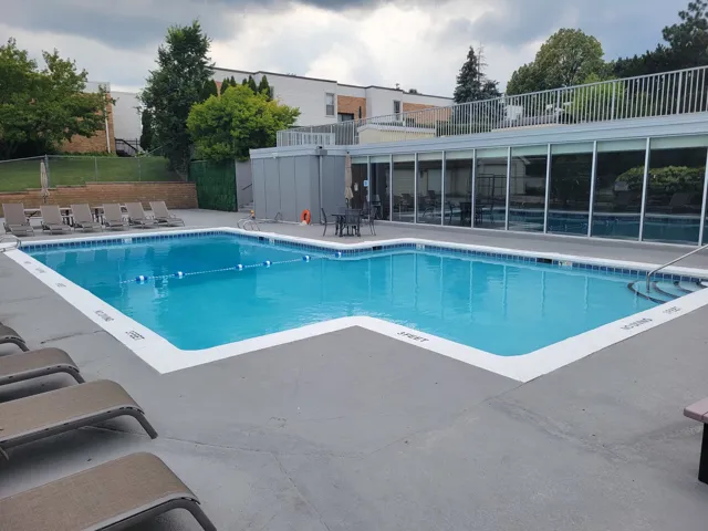 780