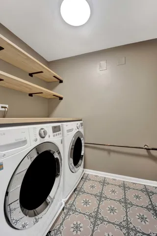 780
