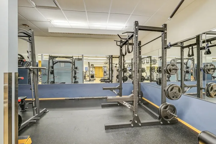 780