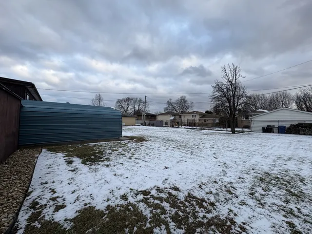 780