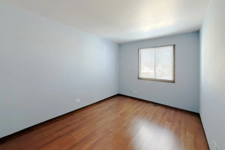 780