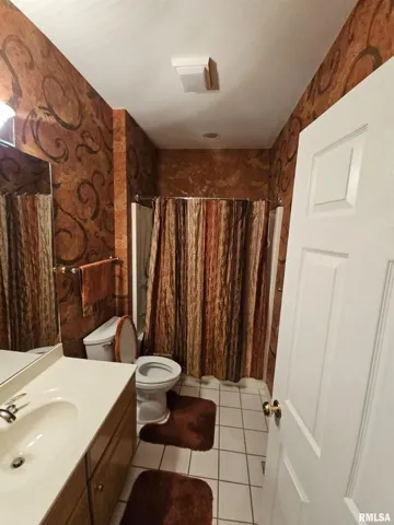 780