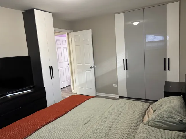 780