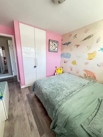 780