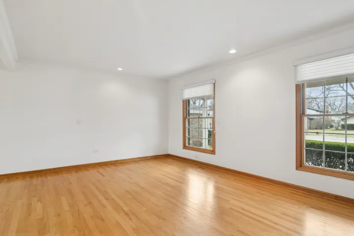 780