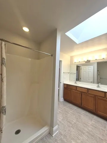 780