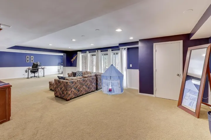 780