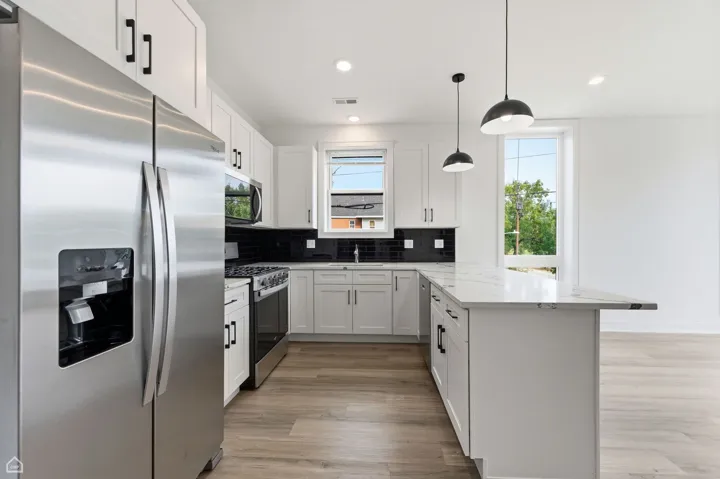 780