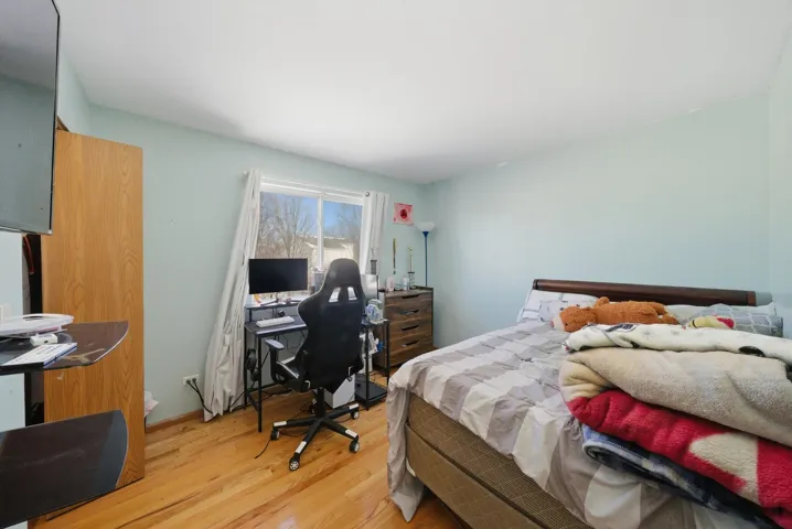 780