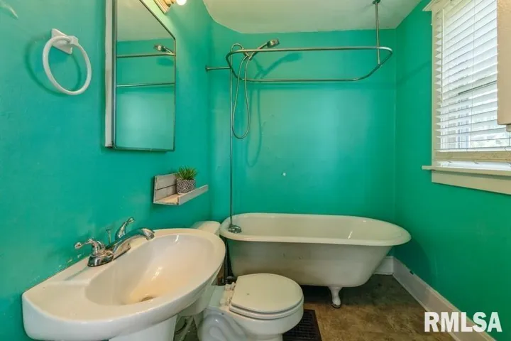 780