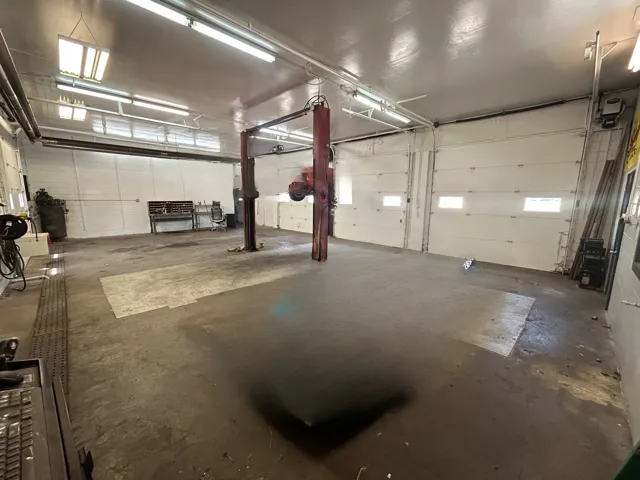 780