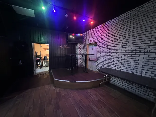 780
