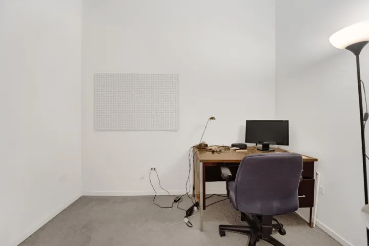 780