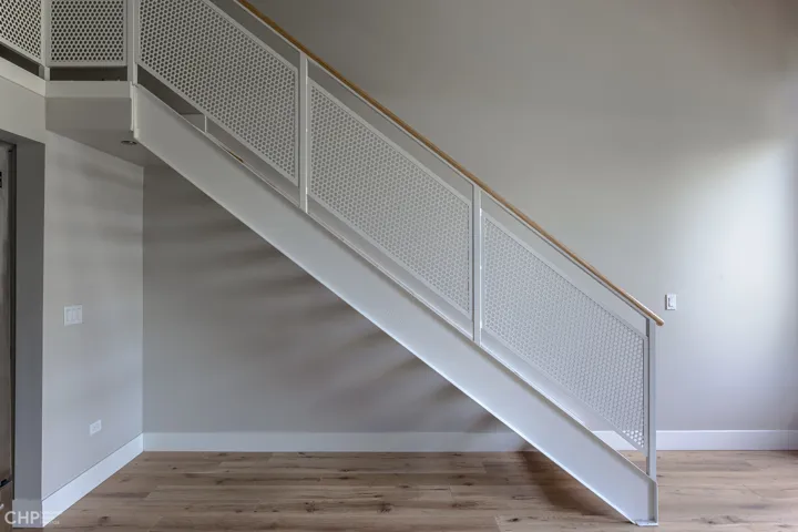 780