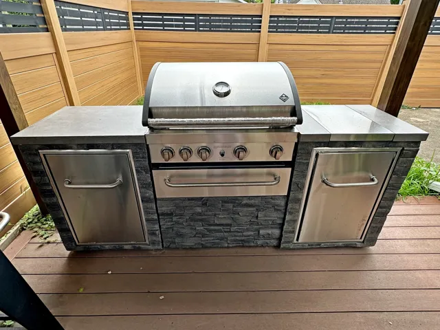 780