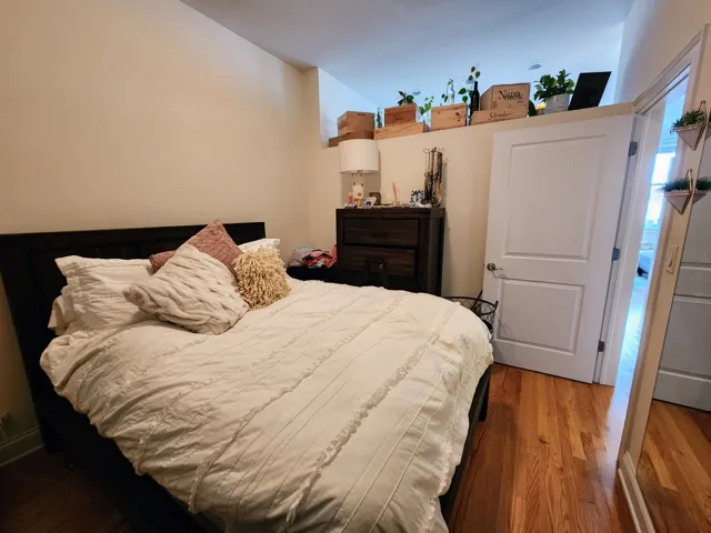 780