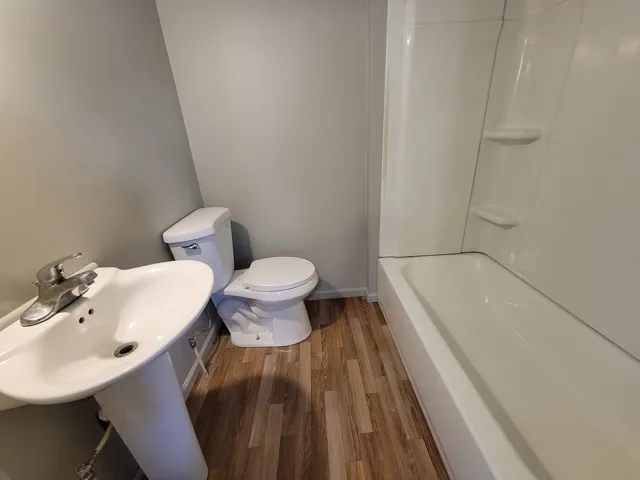 780