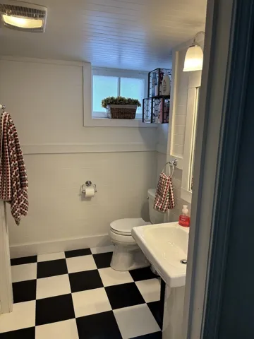 780
