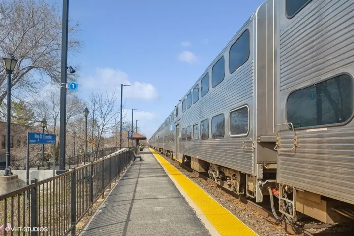 780