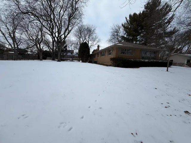 780
